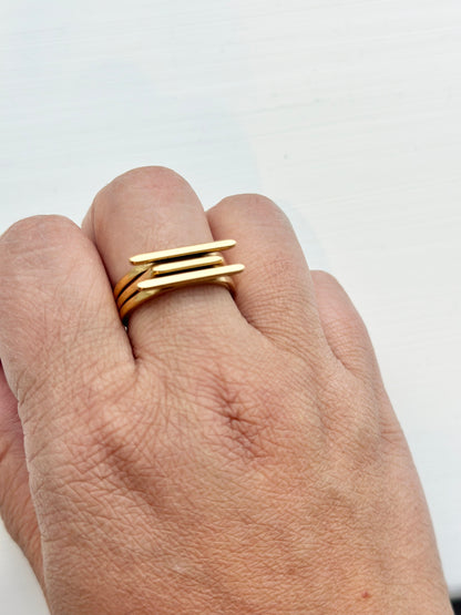 Linear ring